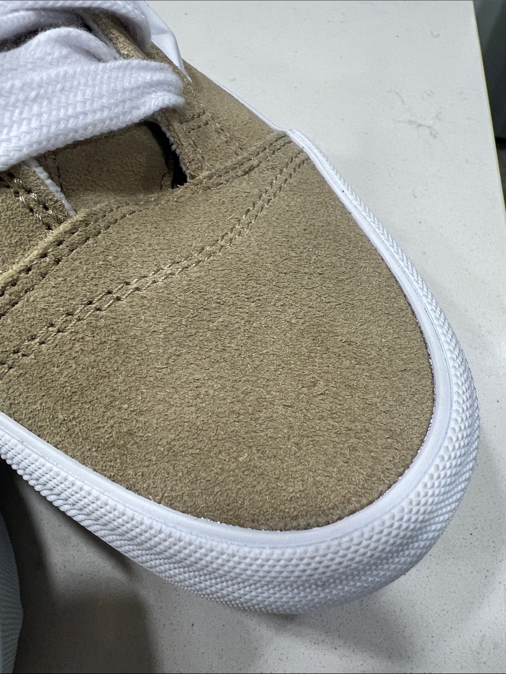 Vans Old Skool Platform Sneakers in Green and White - Picture 7 of 7